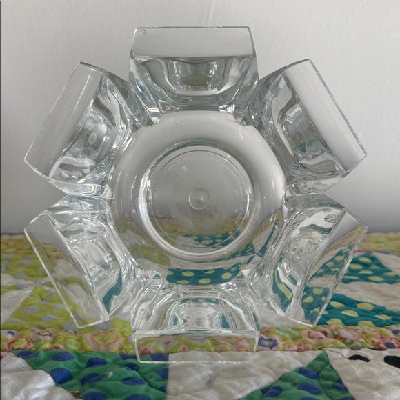 Vintage 1970s Grain Ware Lucite Acrylic Clear Regal Bowl 5.75”Diameter 4”T - Picture 2 of 3